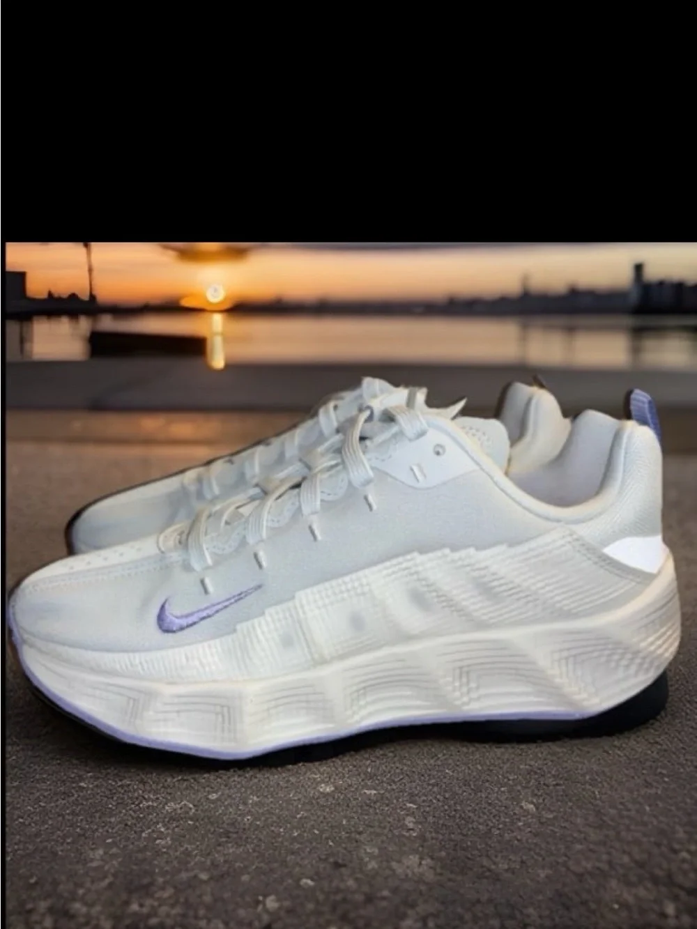 NWB, Nike Ava Rover in 